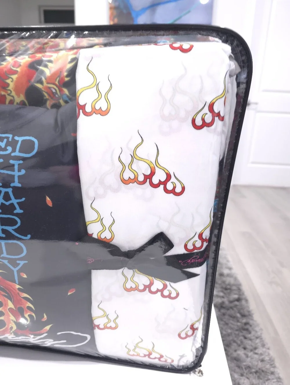 Ed Hardy KING 8 Piece Dragon Comforter Bedding Set New